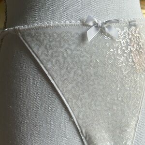 Victoria's Secret Bridal White Panty Thong Satin Bow